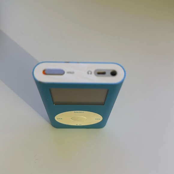 iPod Mini 4gb - Picture 5 of 6